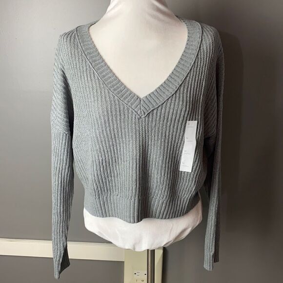 Crop sweater - Picture 1 of 6
